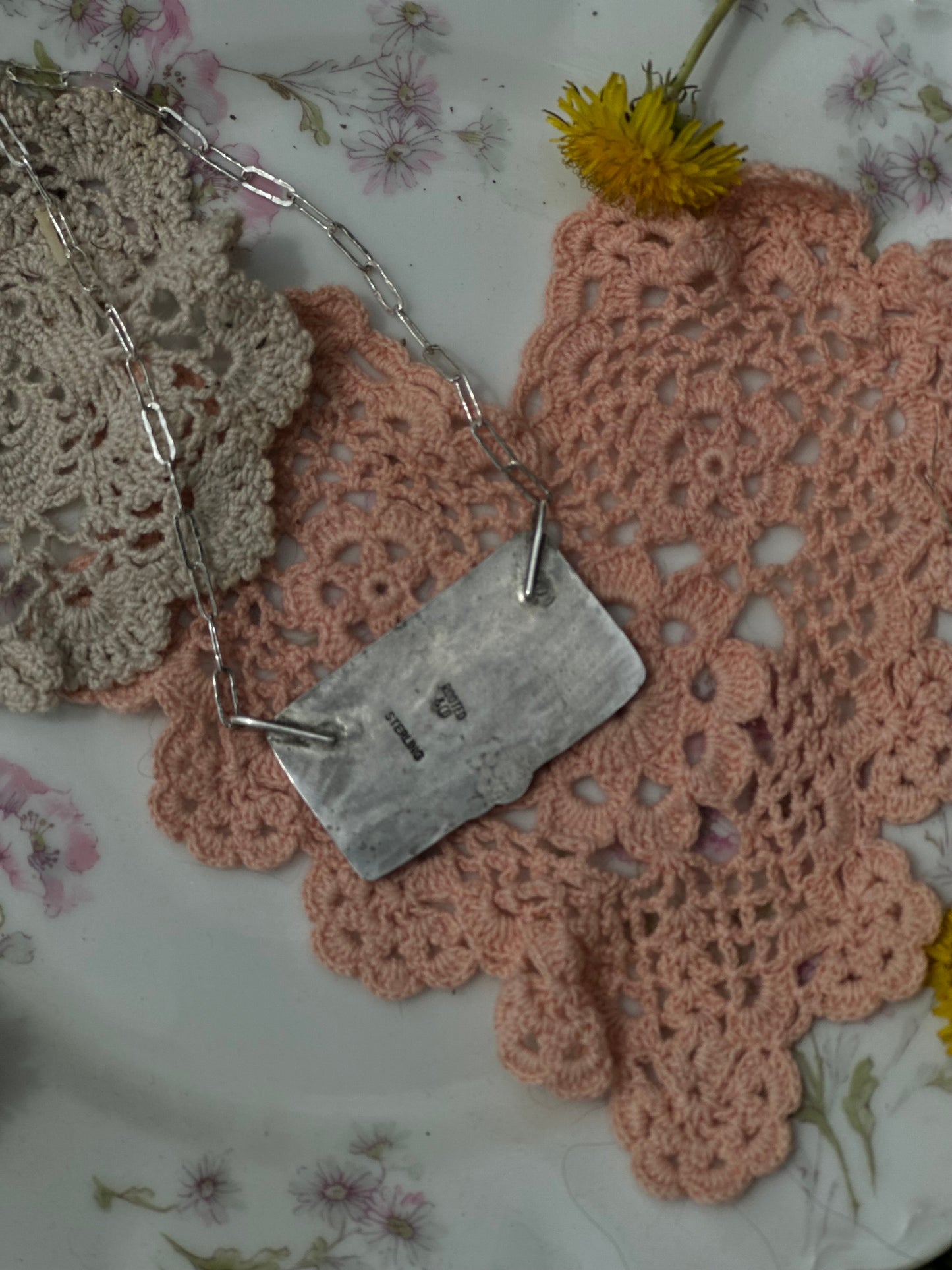 Hubei - Kingman Bar Necklace