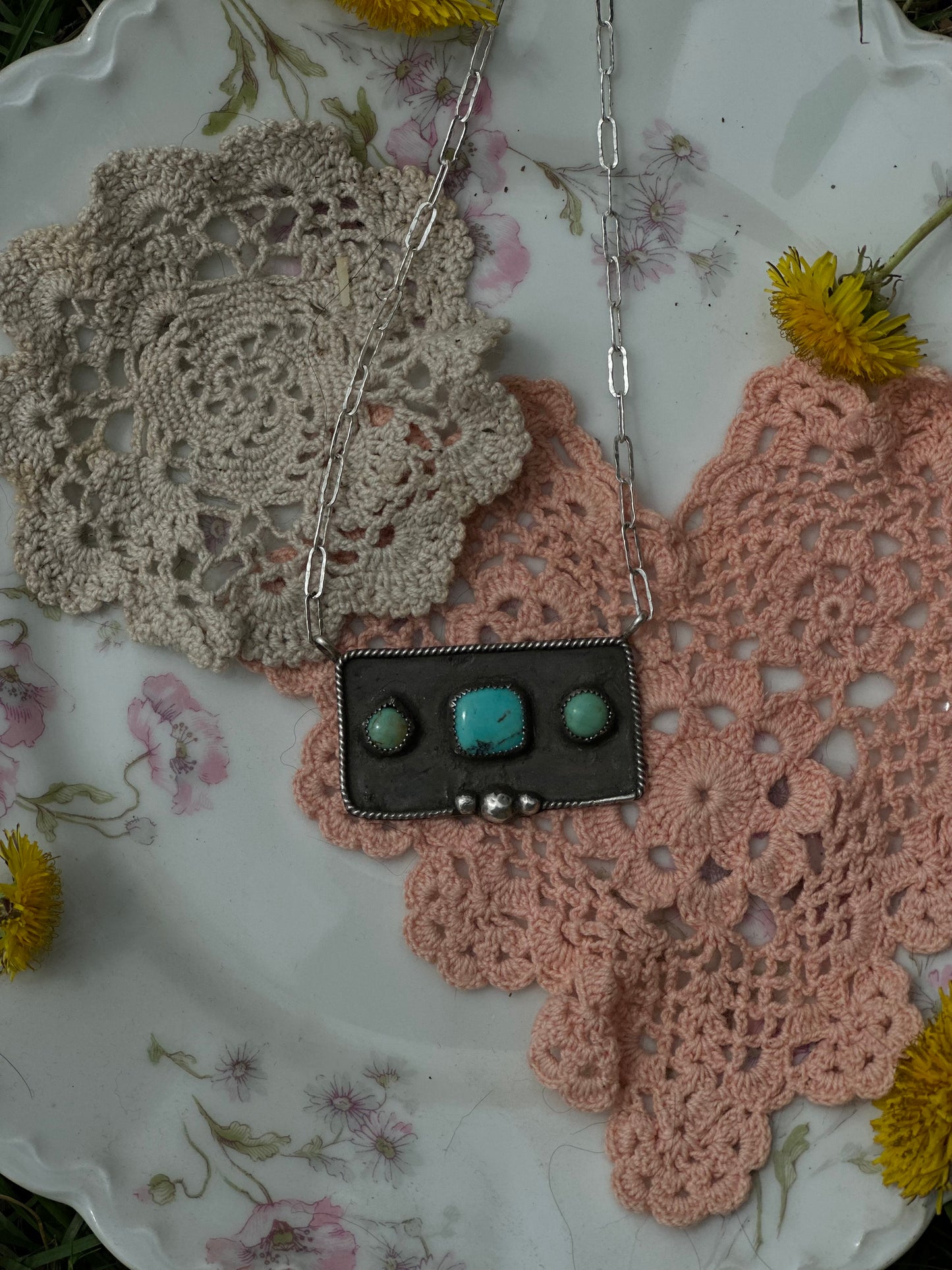 Hubei - Kingman Bar Necklace