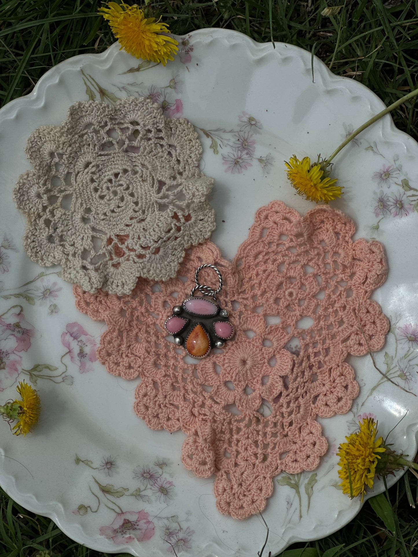 Daisy Mae Pendant