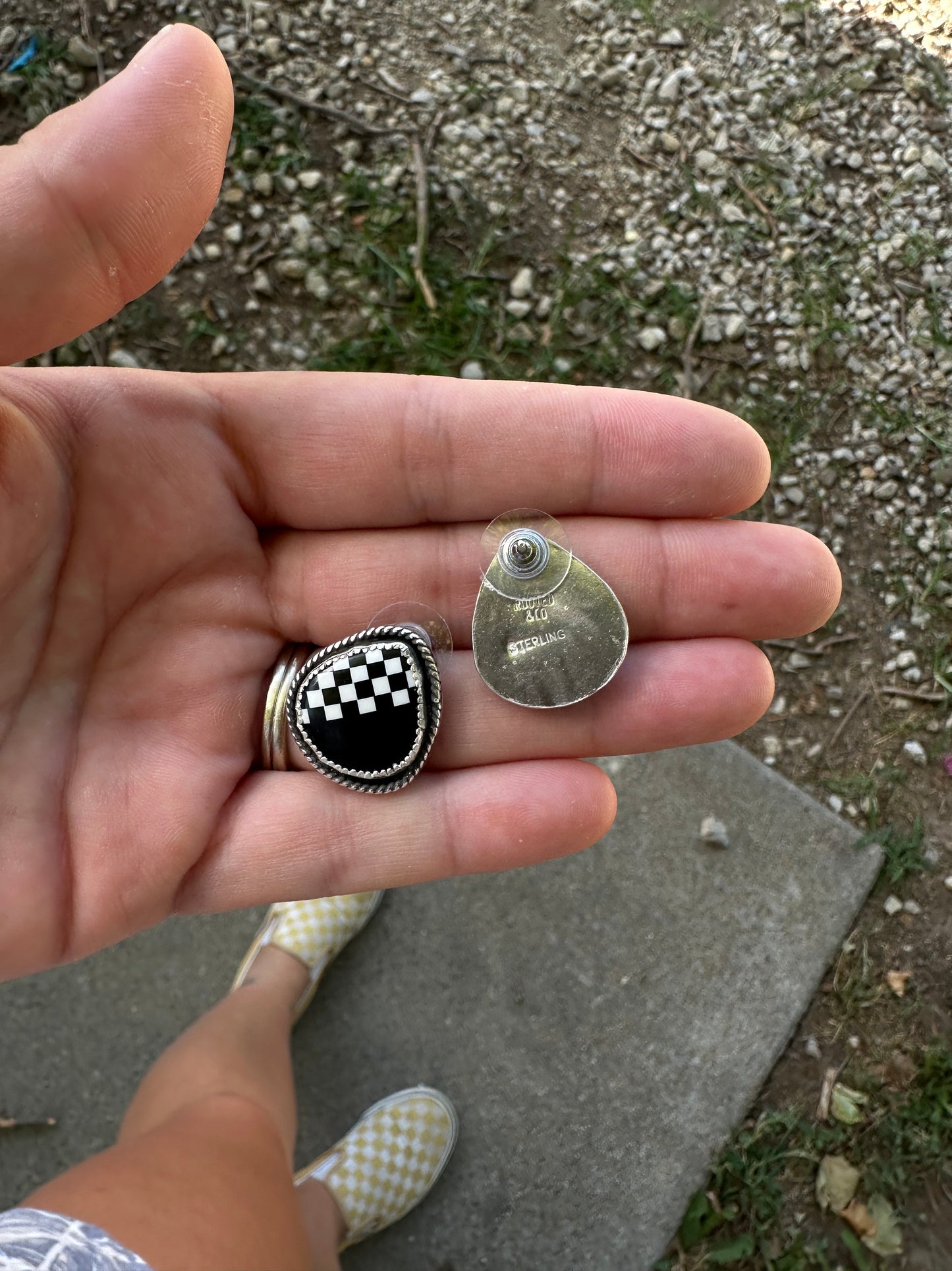 Checkered Studs